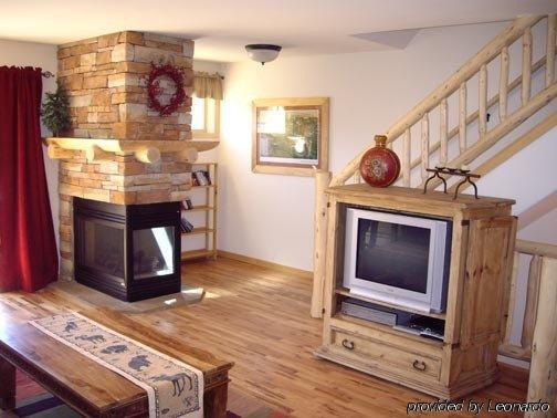 Sawmill Station Hotel Уинтър Парк Стая снимка
